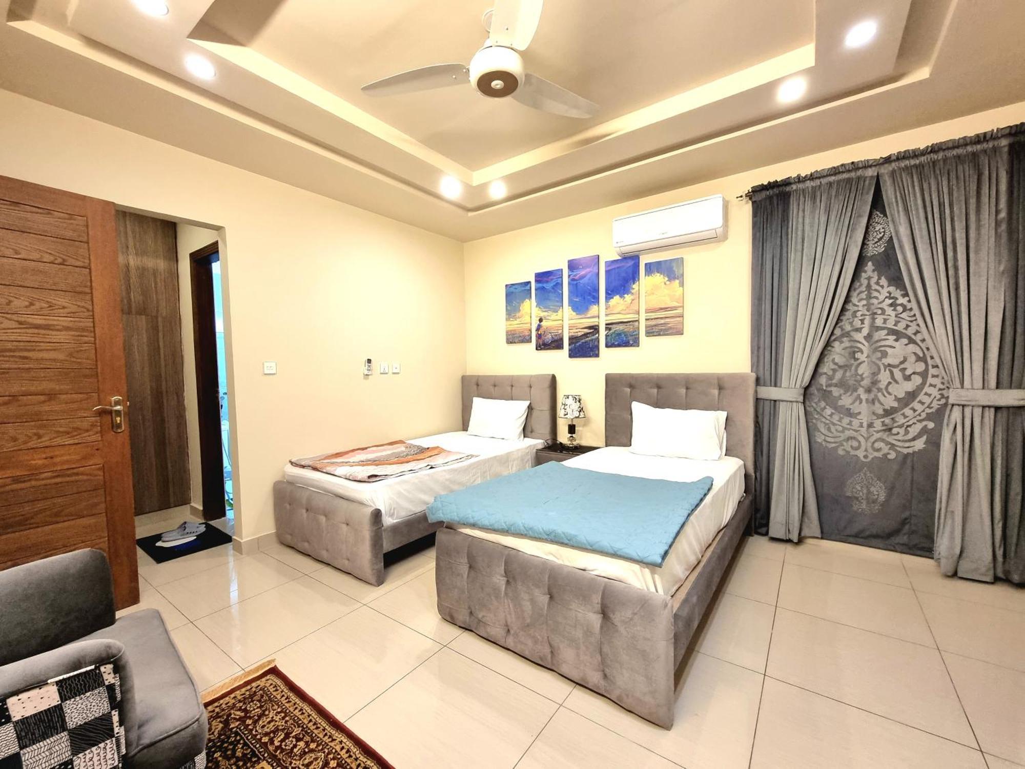 Executive 3 Bedrooms Apartment In Bahria Town Равалпінді Екстер'єр фото